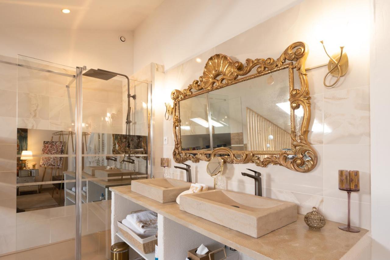 L'Avant Scene Meuble 5 Etoiles Parking Gratuit Jacuzzi Авиньон Екстериор снимка