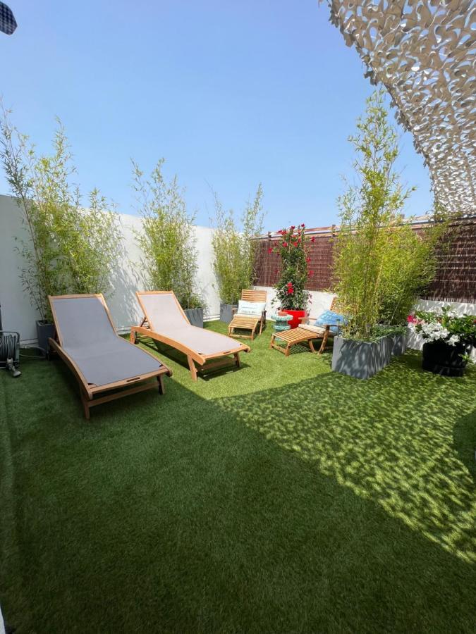 L'Avant Scene Meuble 5 Etoiles Parking Gratuit Jacuzzi Авиньон Екстериор снимка
